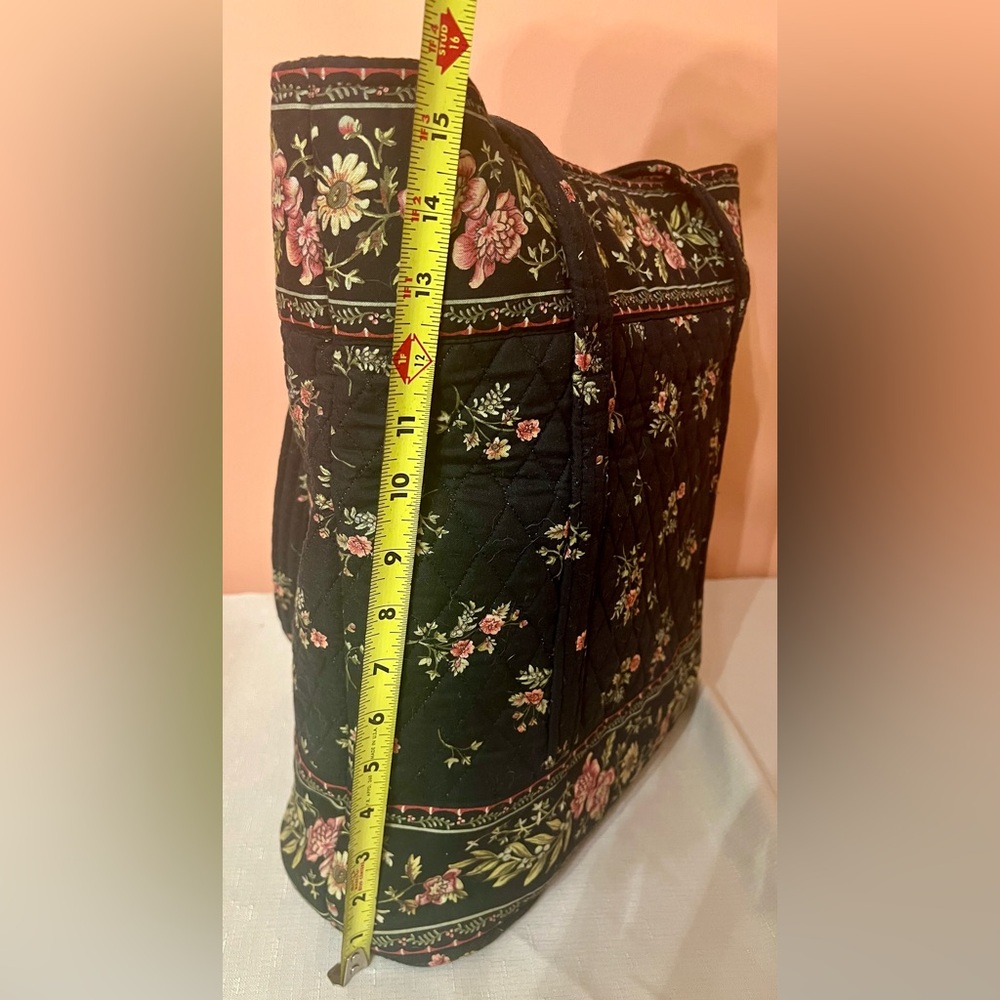 “VeraBradley”-Inspired Floral Black Quilted Tote Bag UEC - Picture 8 of 10